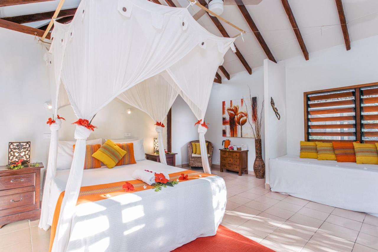 Coco Beach Resort Порт Вила Екстериор снимка